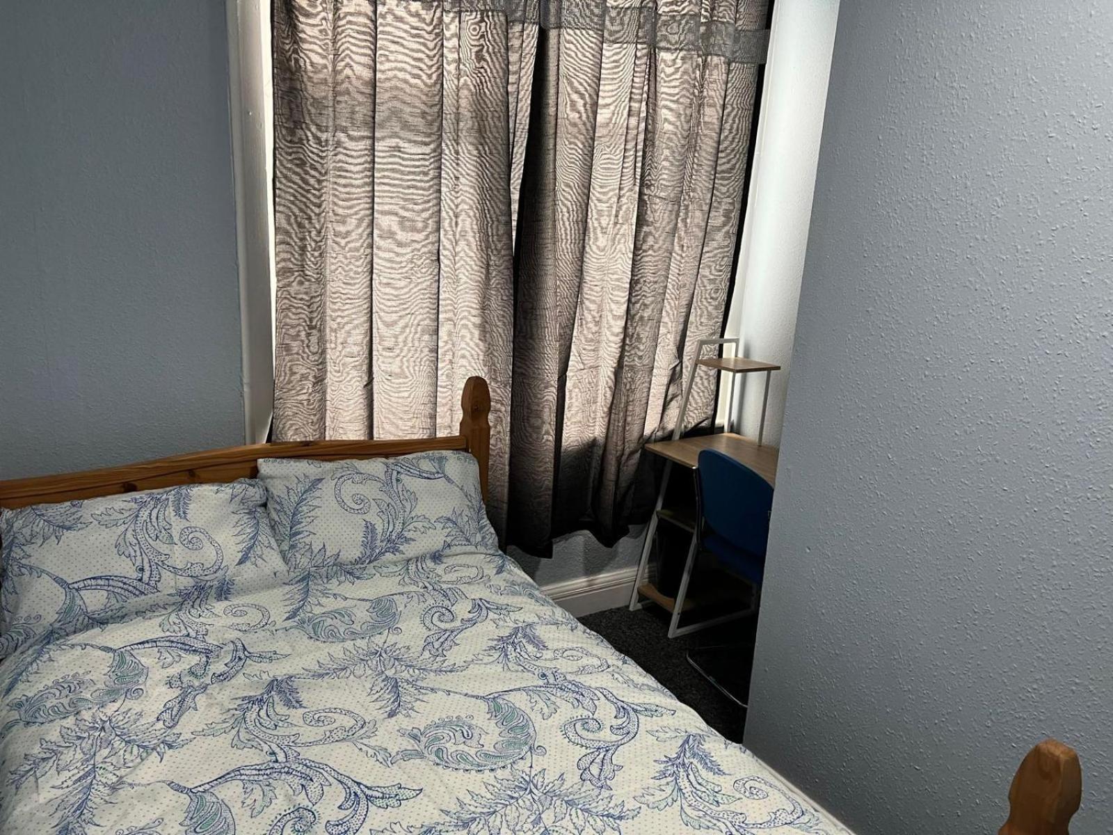 Pc House Hotel Лестър Екстериор снимка