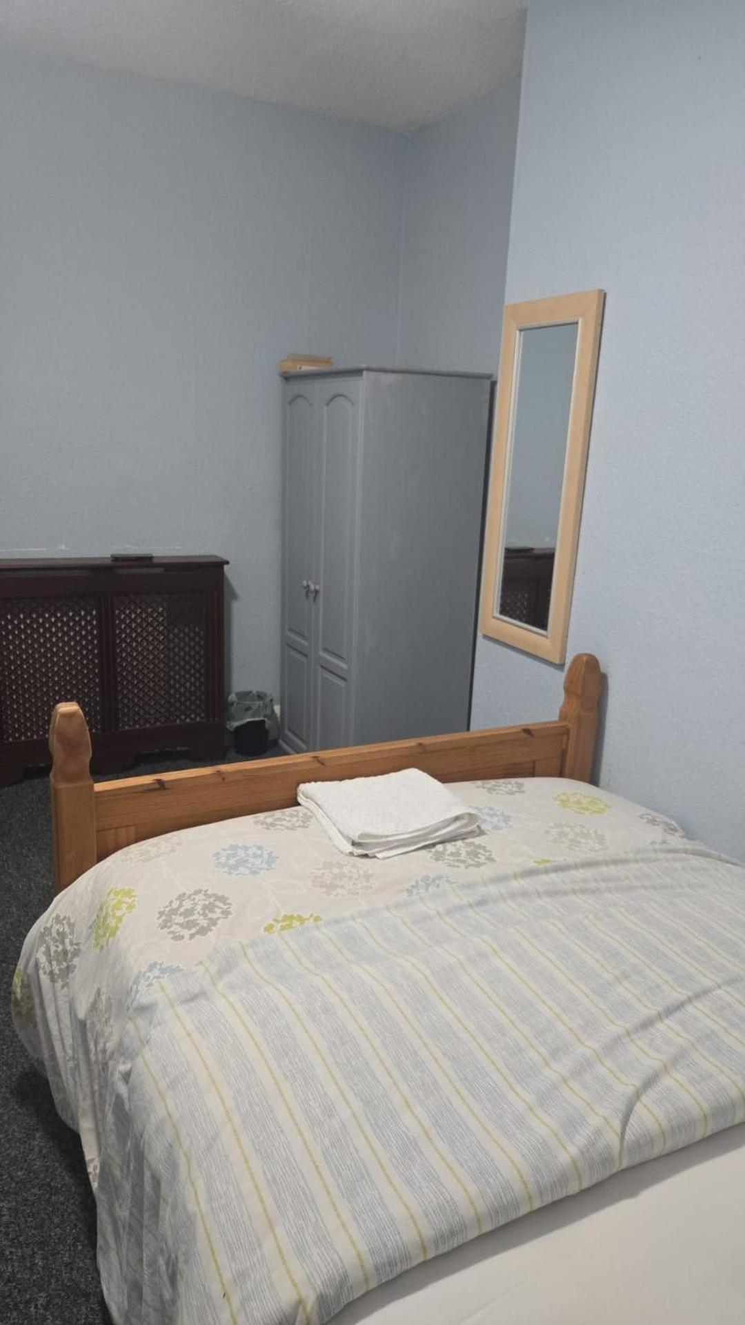 Pc House Hotel Лестър Екстериор снимка